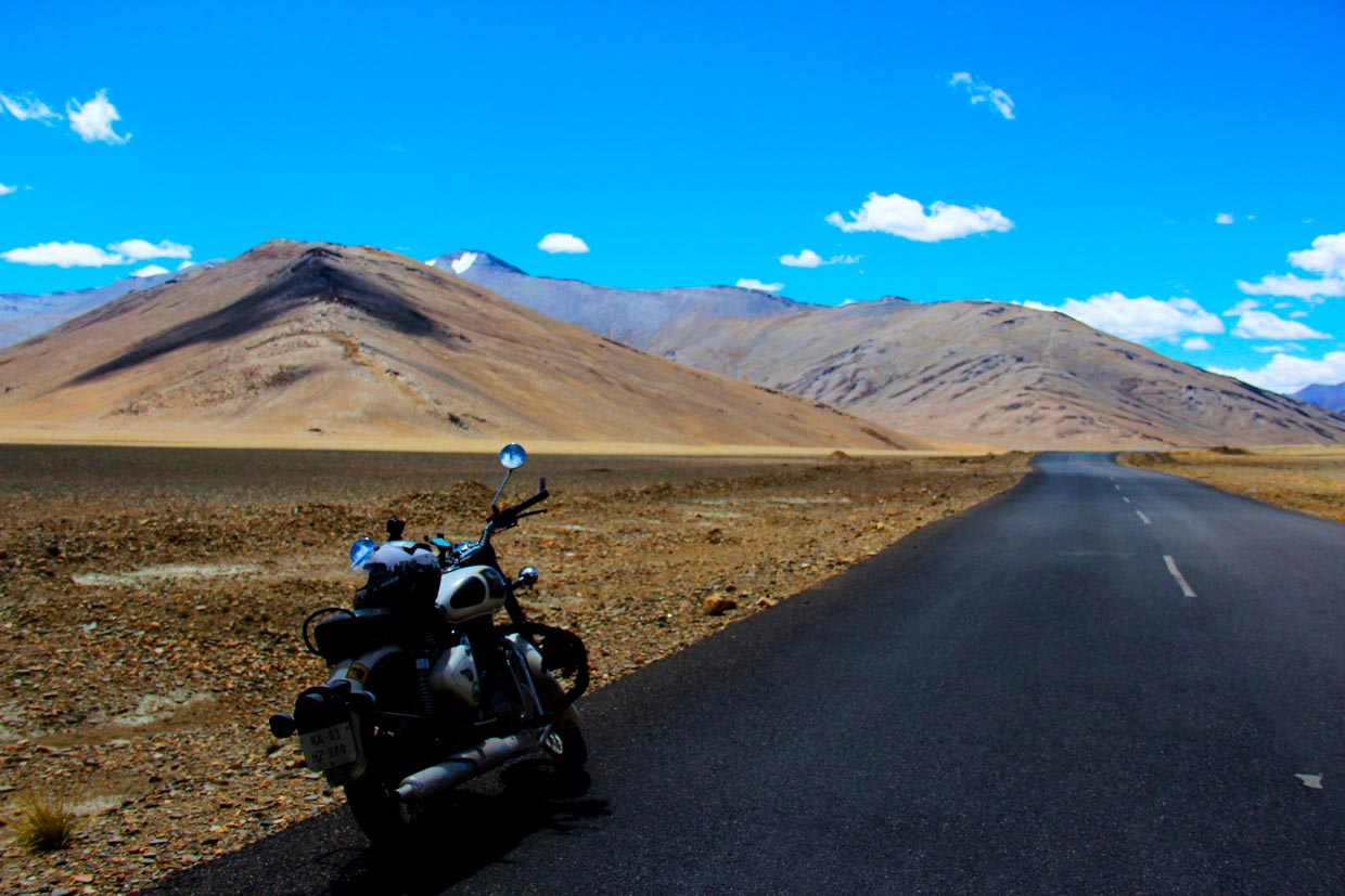 LADAKH MOTORCYCLE EXPEDITION | Srinagar – Leh – Manali | 10 Days