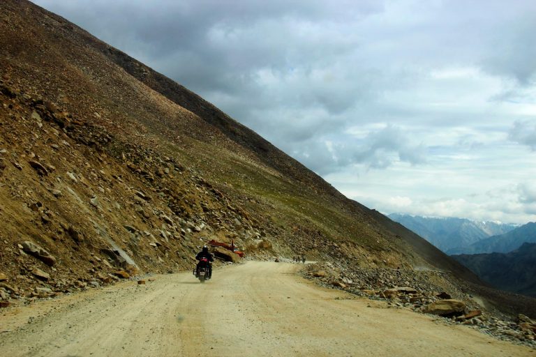 LADAKH MOTORCYCLE EXPEDITION | Leh – Nubra – Pangong – Sarchu – Manali | 08 Days